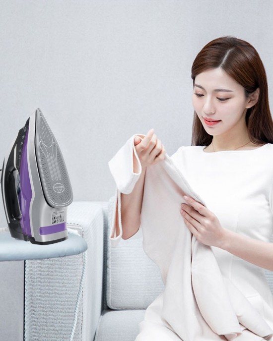 2400W Household Steam Iron Hand held Hanging Electric Wet and Dry Lightweight Anti drip Three Gear Iron 2400W Household Steam Iron Hand held Hanging Electric Wet and Dry Lightweight Anti drip Three Gear Iron